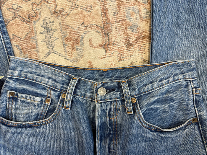 Levi’s 501 Skinny Jeans (27x32)