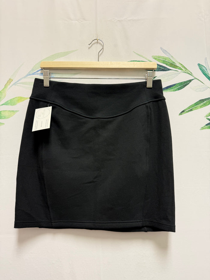 Lululemon Scuba HR Mini Skirt (L)