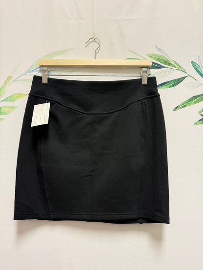 Lululemon Scuba HR Mini Skirt (L)