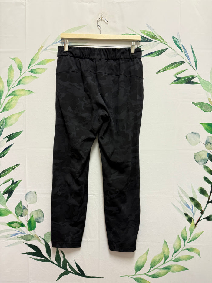 Lululemon On The Fly MR Pant 28” (6)