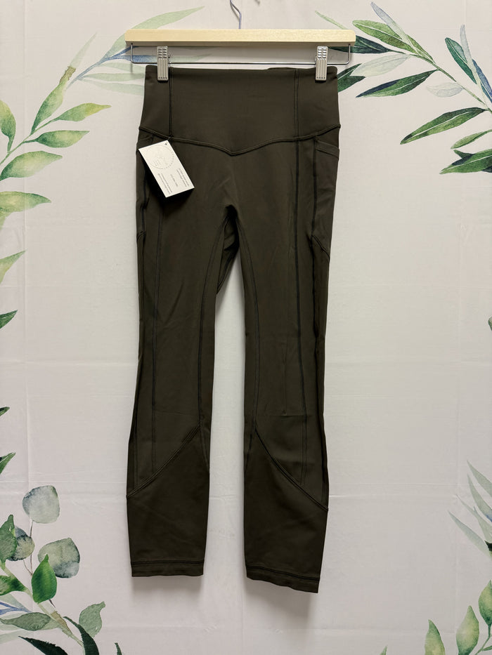 Lululemon All The Right Places HR Crop 23” (4)