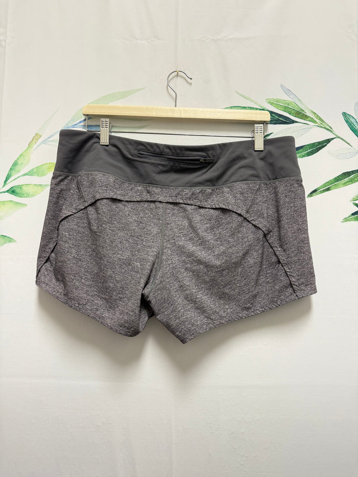 Lululemon Run Times LR Short 4” (12)