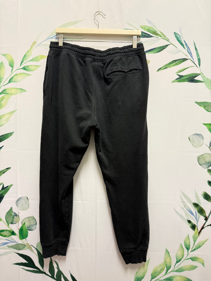 Gymshark Crest Jogger (M) (L)