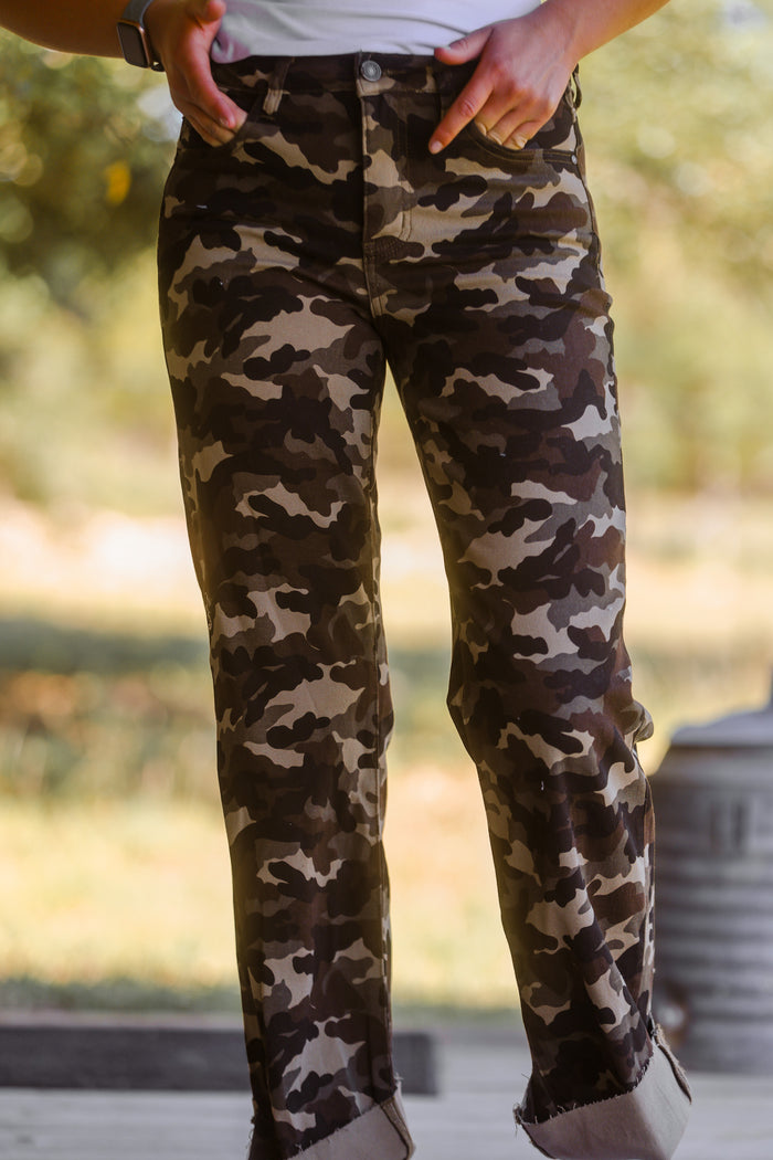 Camo Printed Crease Cuffed Boyfriend Jeans