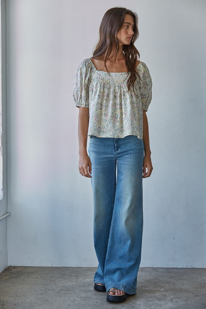 Floral Balloon Sleeve Square Neck Top