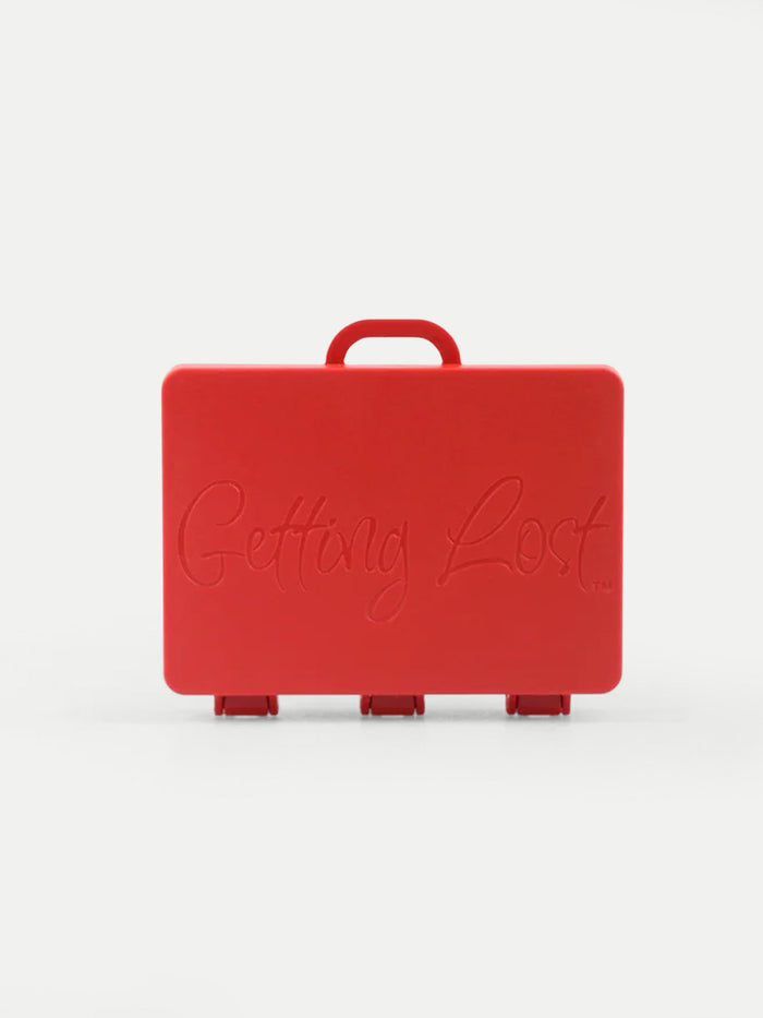 Getting Lost card holder suitcase | Red-Image 2