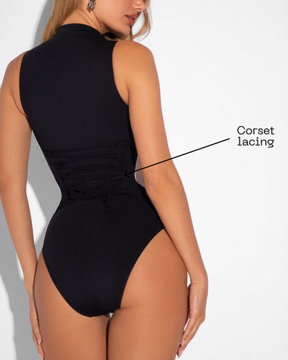 Detail graphic of Sleeveless Surfy - Contour Black/White highlighting back corset lacing