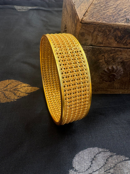 The Mridula Silver Filigree Bangle- Single (Size/2.2/ 2.4/2.6/2.8)