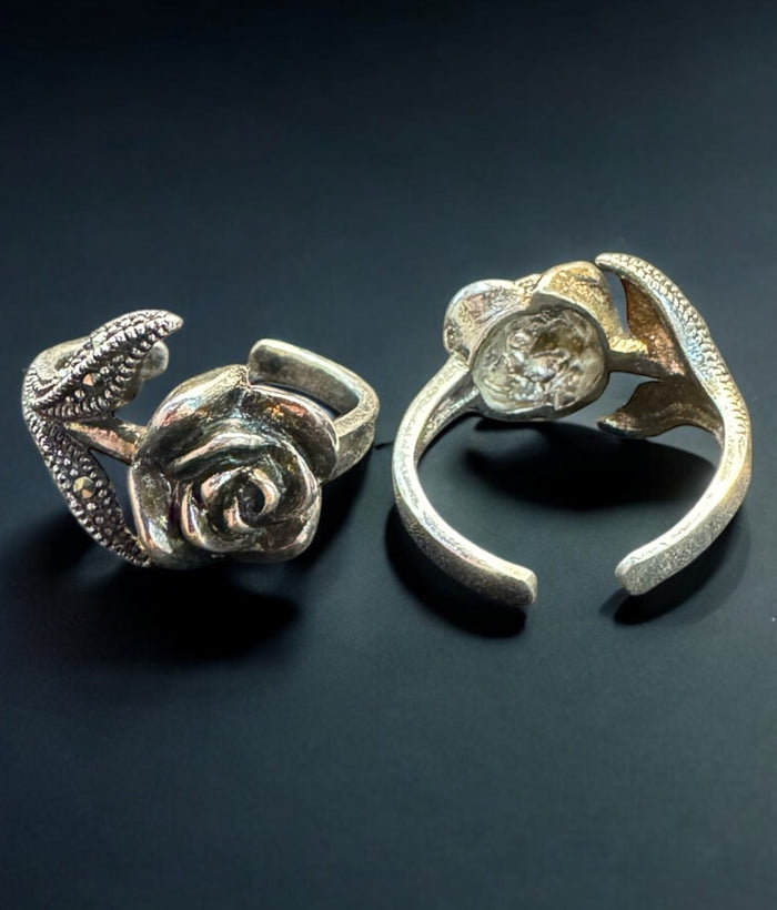 The Rose Bloom Silver Marcasite Toe-Rings