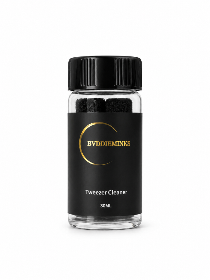 Tweezer cleaner